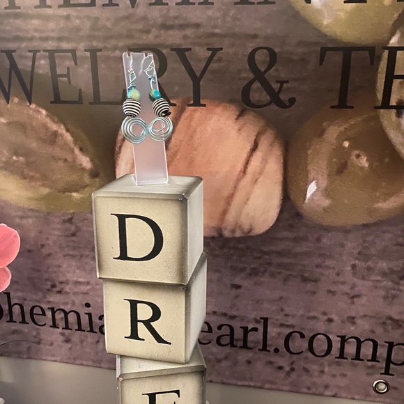 TEMPO - Picture 3 of 3